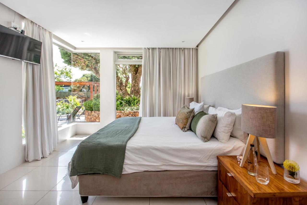 Far Horizons Camps Bay Hotel Cape Town Exterior foto